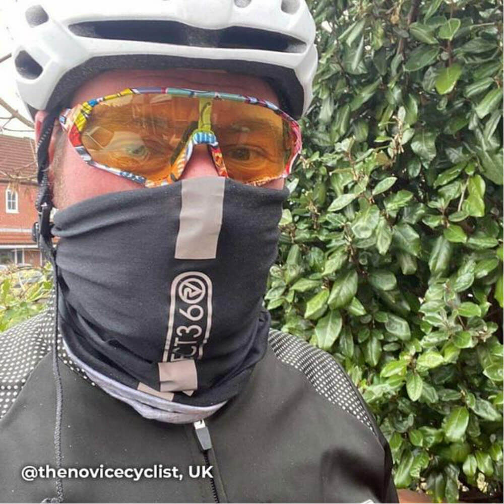 Proviz REFLECT360 reflective multifuncational headwear. Windproof and breathable for running and cycling. Neck gaiter and neck tube for running and cycling