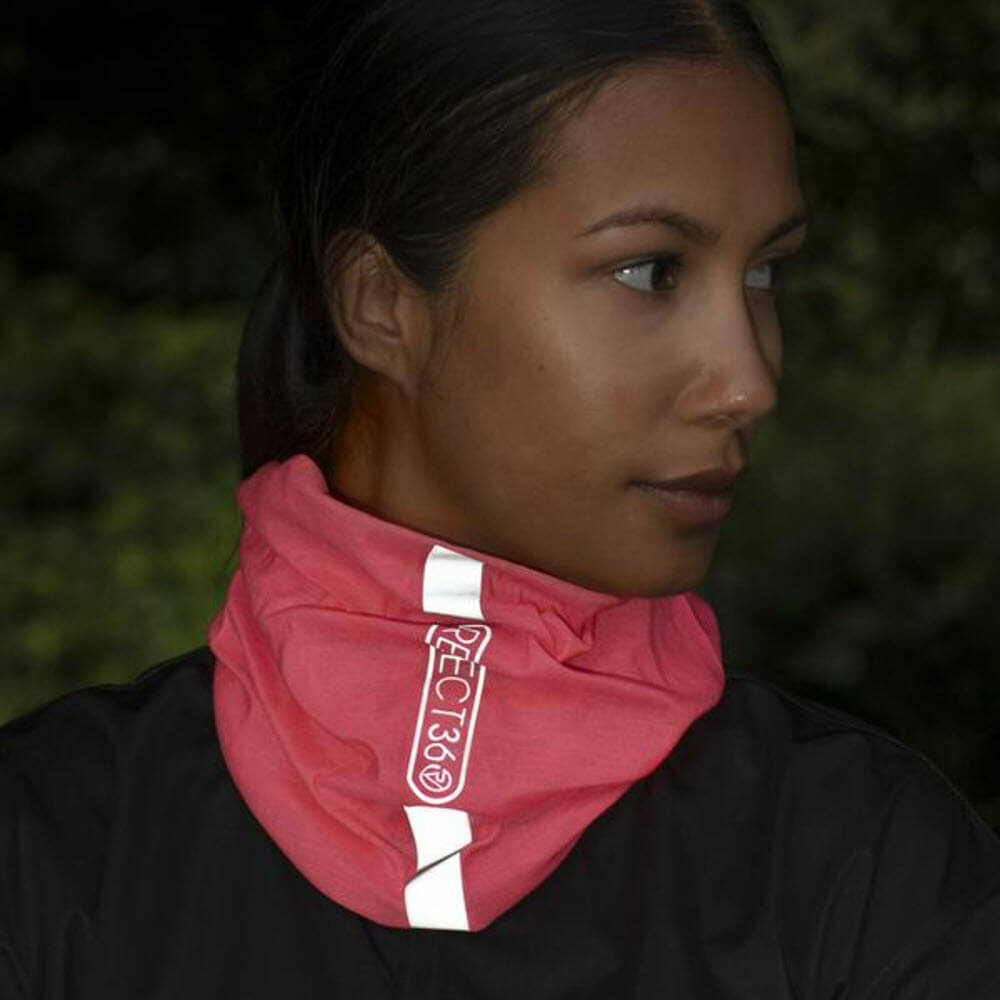 Proviz REFLECT360 reflective multifuncational headwear. Windproof and breathable for running and cycling. Neck gaiter and neck tube for running and cycling