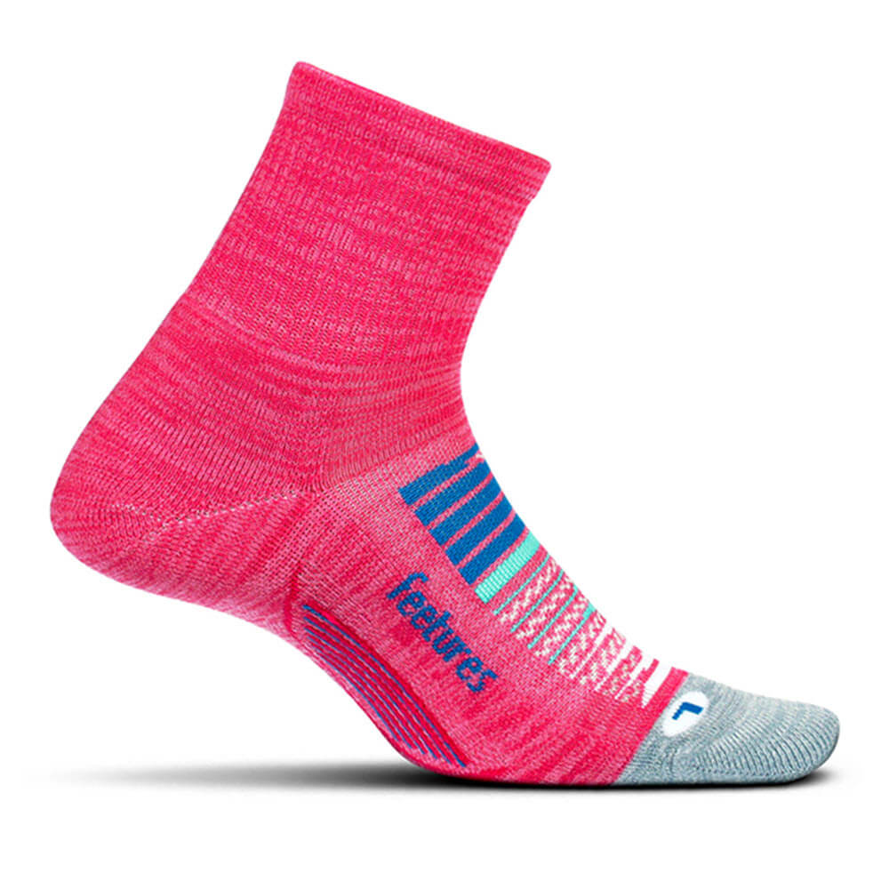 Feetures Elite Light Cushion Quarter running Socks