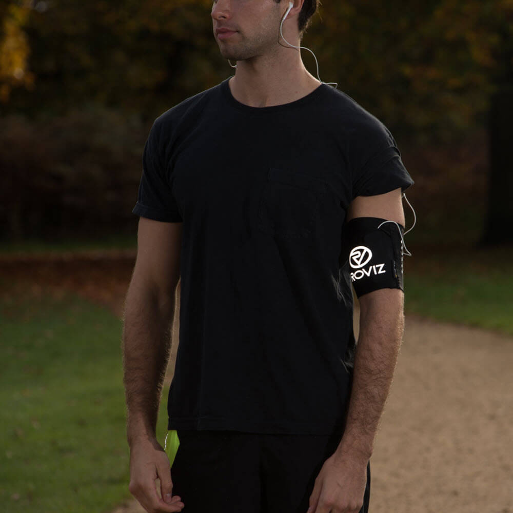 Proviz Y Fumble Arm Pocket for Phone, cards, money or keys whilst running, hiking or riding. Reflective details for safety