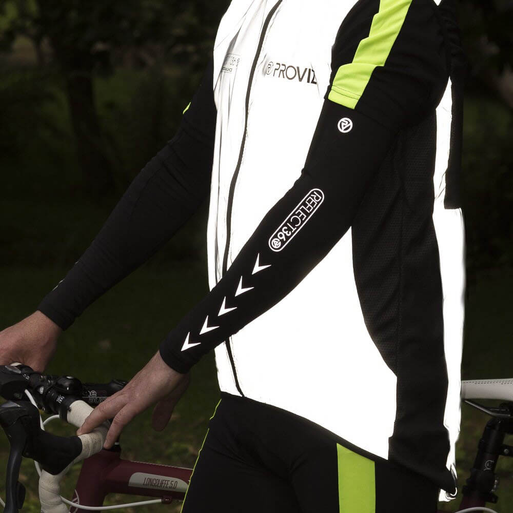 Proviz REFLECT360 running and cycling arm warmers and arm sleeves iwth full reeflective details for visibility