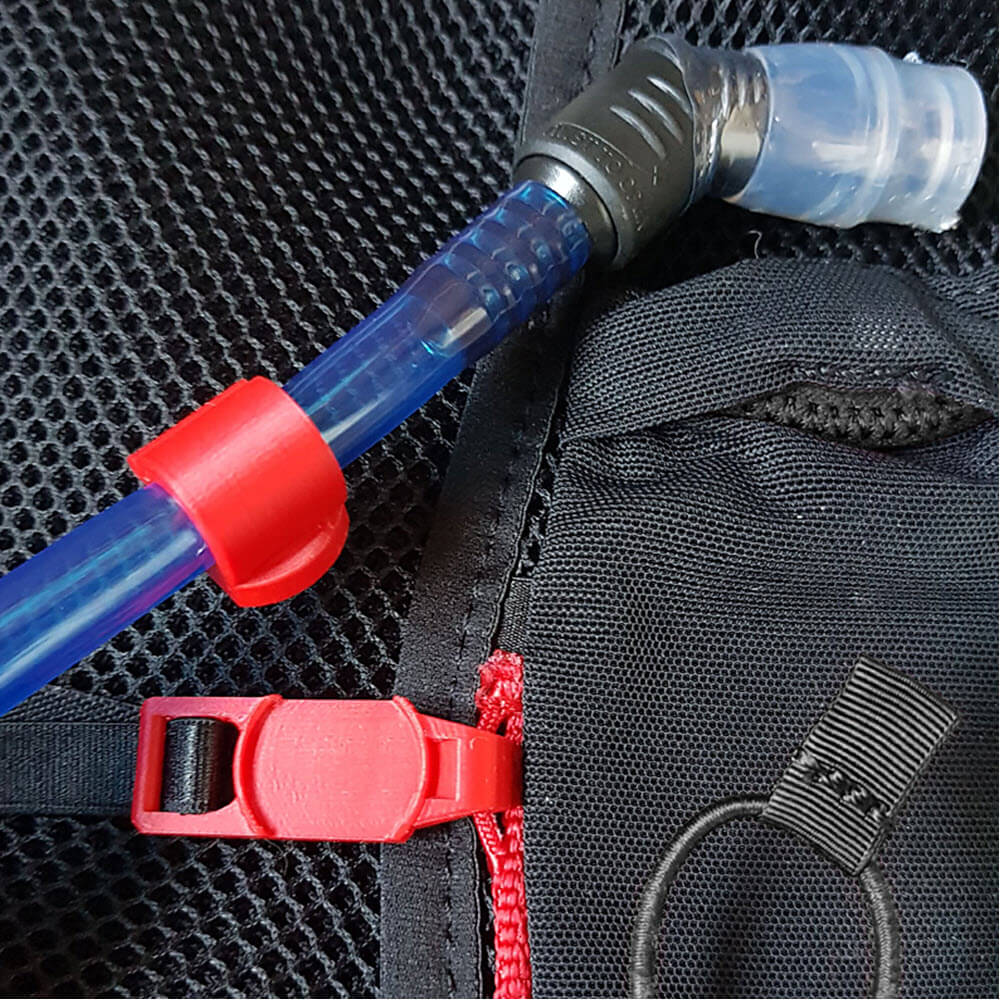 Salomon Magnetic Hose Clip for Hydration Hose Securing