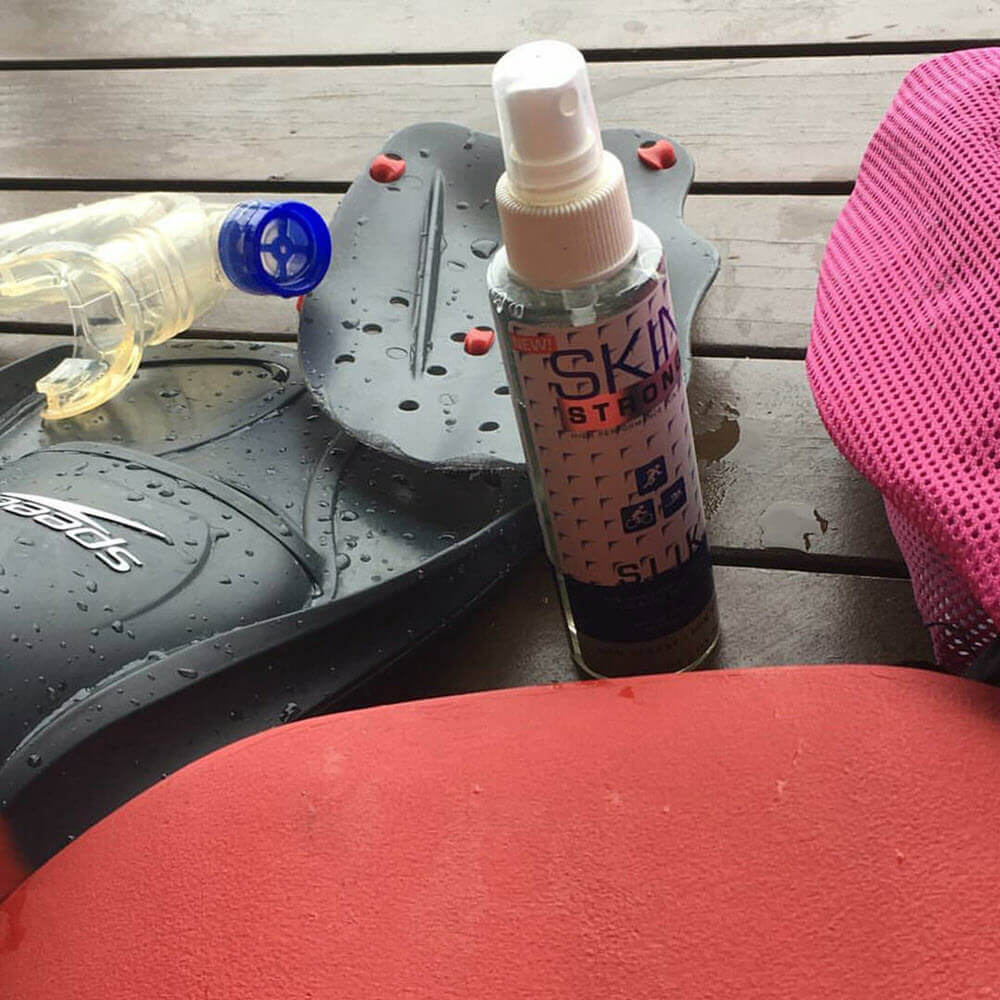 Skin Strong SLIK anti-chafe spray, anti-blister spray. Stop thigh Rub and Stop Blisters