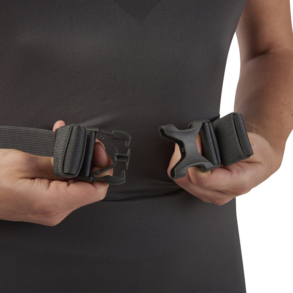 Ultimate Direction Access 600 Waist belt with storage and hydration